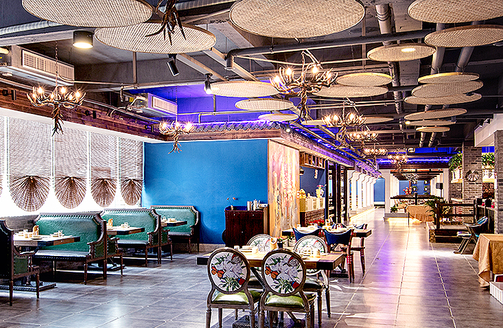 餐廳裝修——將復古懷舊演繹到極致(圖8) 餐廳裝修——將復古懷舊演繹到極致(圖8)