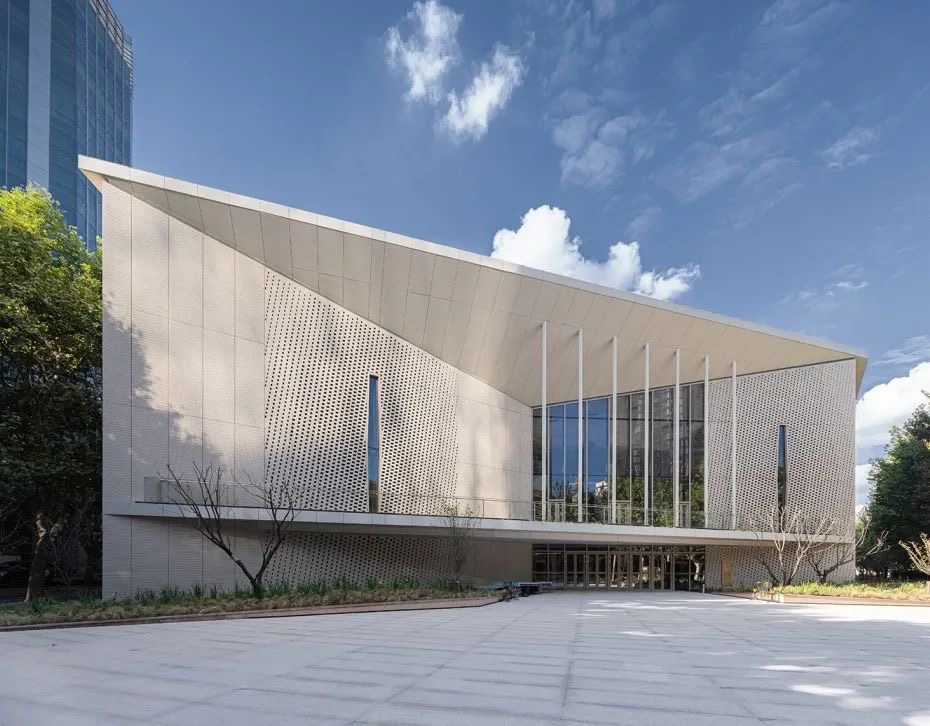 【施工材料】設(shè)計師必了解的新型墻面材料之UHPC(圖11) 【施工材料】設(shè)計師必了解的新型墻面材料之UHPC(圖11)